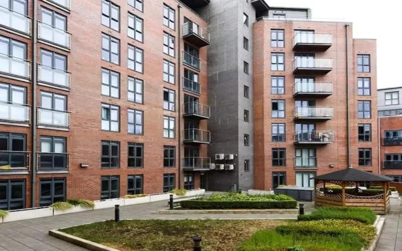 Corner House In Sheffield Exterior foto
